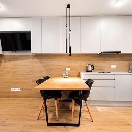 7Th Floor Atelier Praga Studio Варшава Экстерьер фото